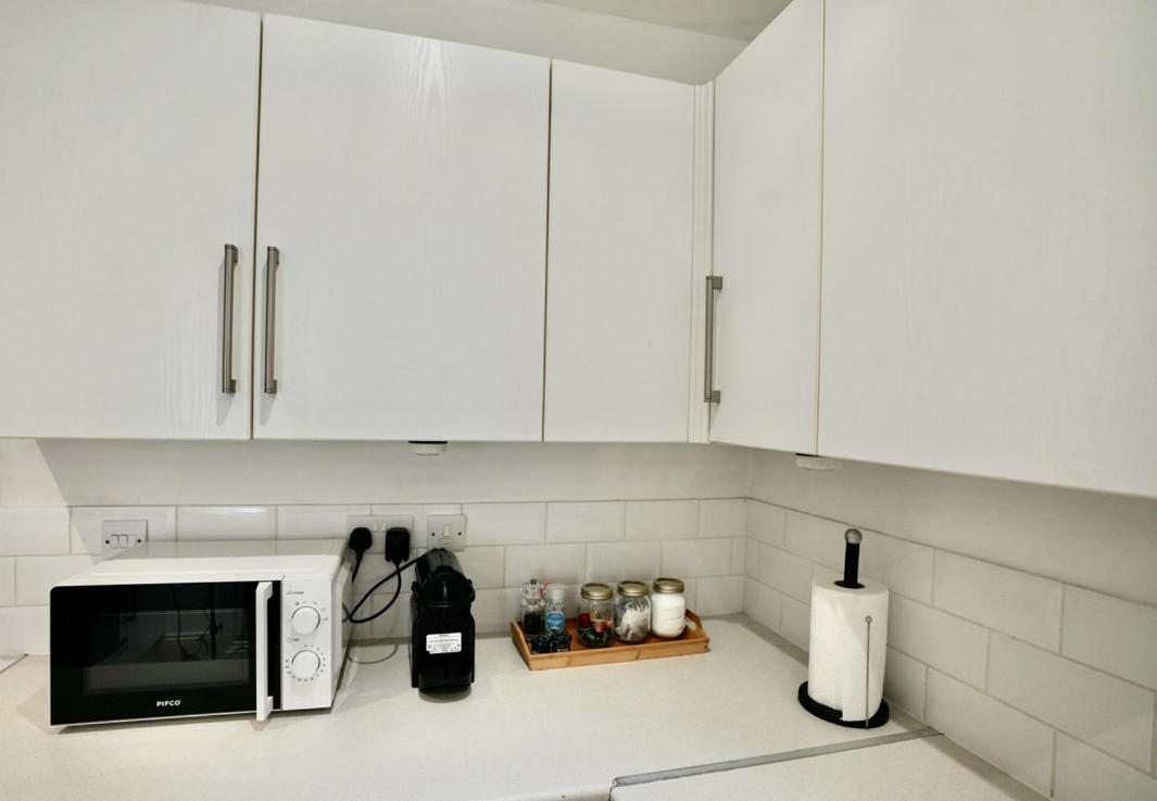 Spacious Two-Bedrooms House, Private Parking, Contractors, Relocators Oxford Exterior foto